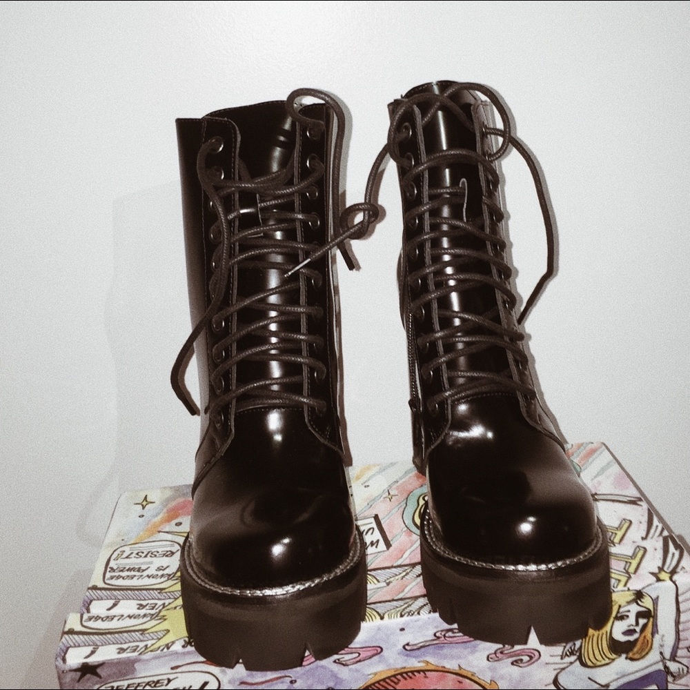 Armata Platform Boots